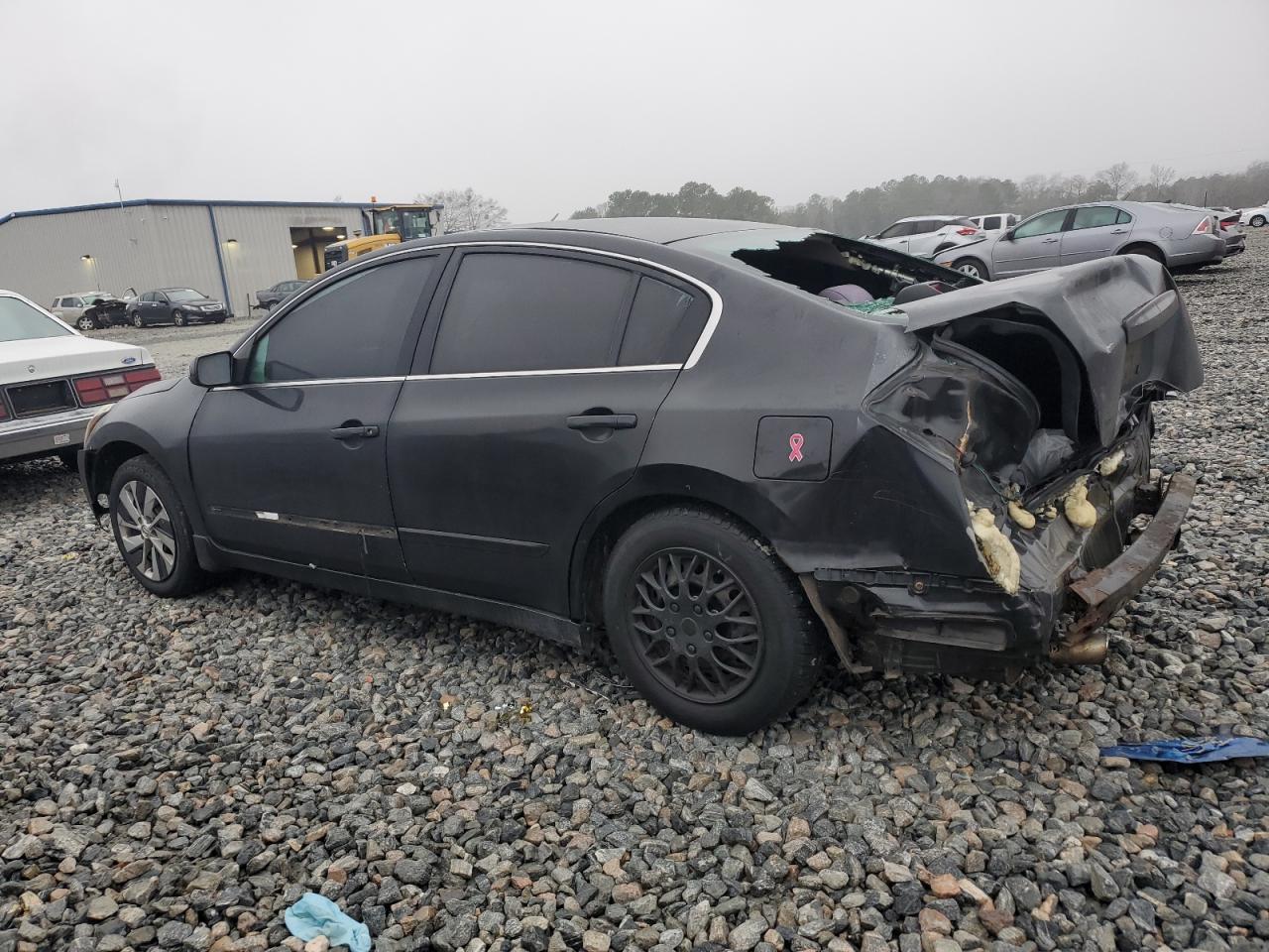 2010 Nissan Altima - Image 2