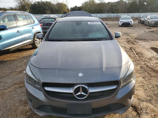 Sedans MERCEDES-BENZ CLA-CLASS 2015 Srebrny