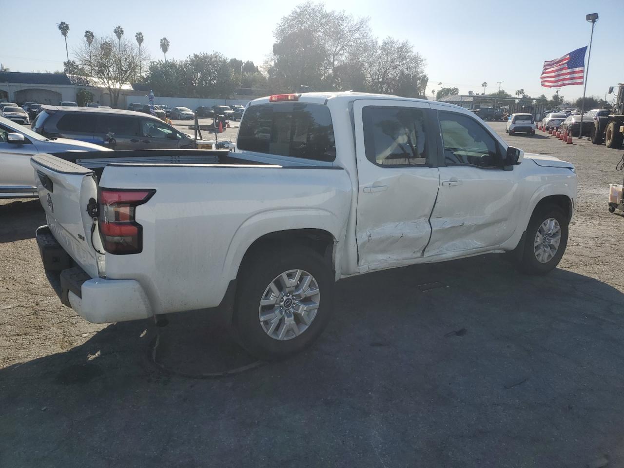 2023 Nissan Navara (Frontier) - Image 3