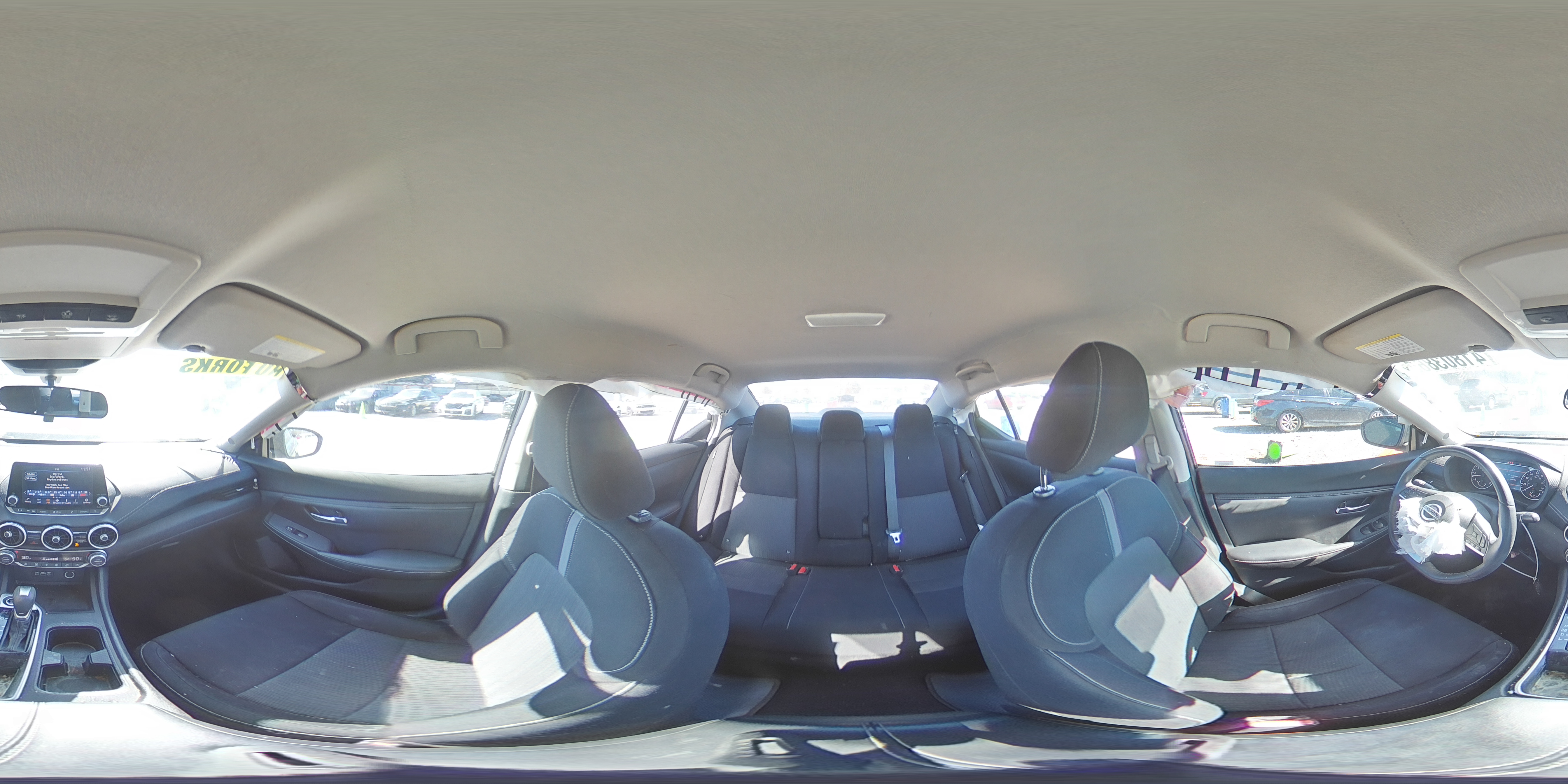 2021 Nissan Sentra - Image 12