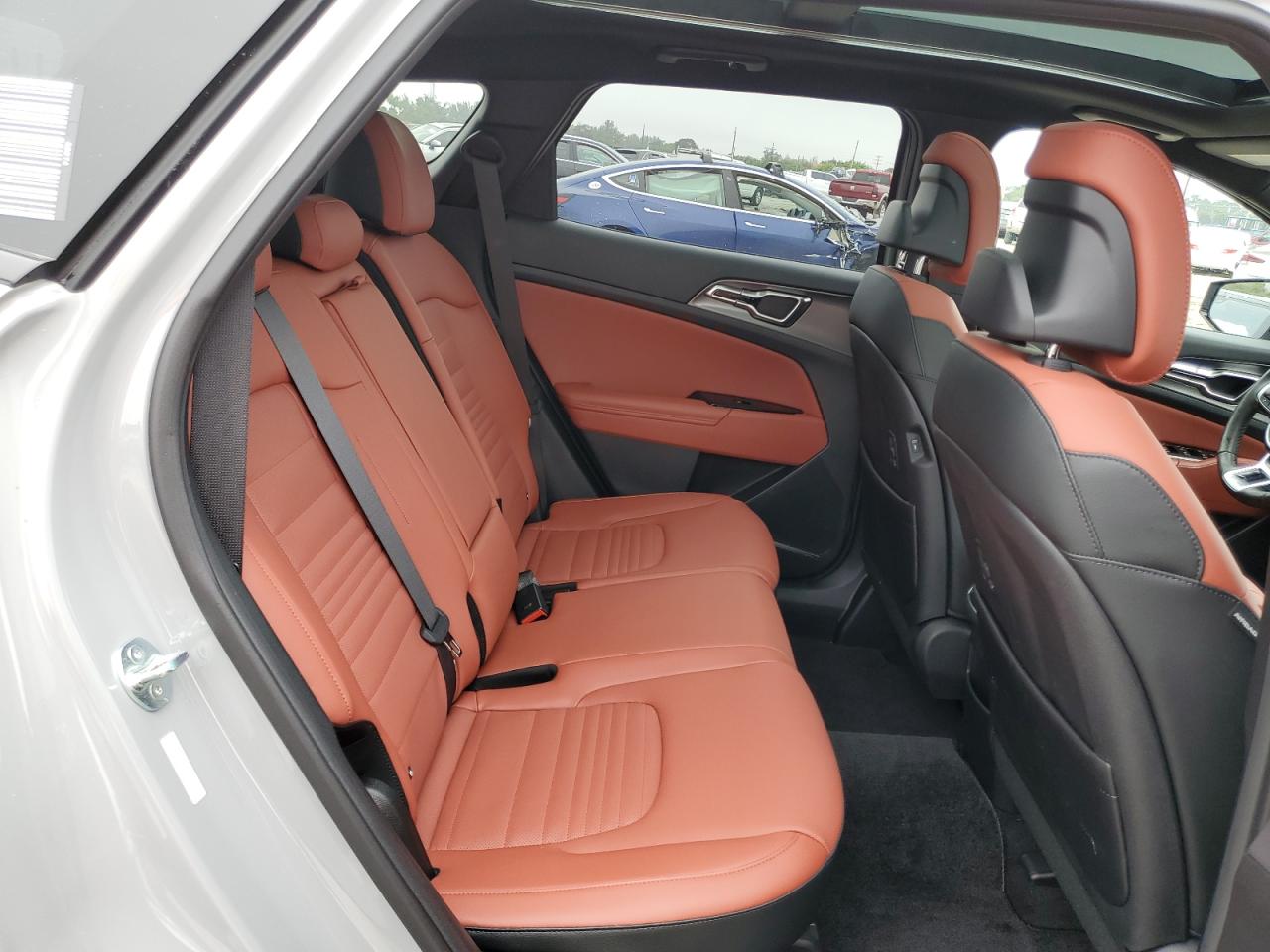 2024 Kia Sportage - Image 11