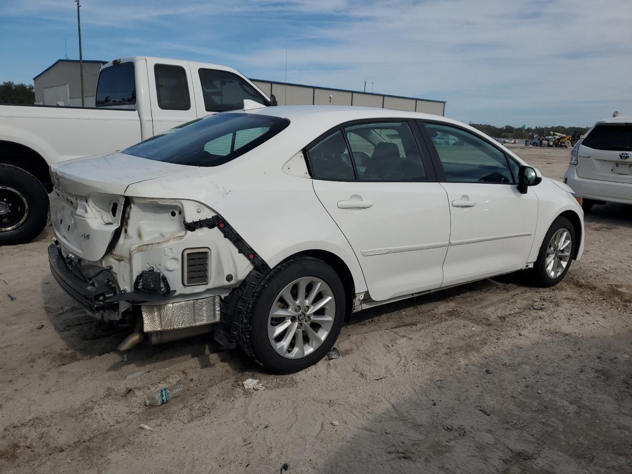 2020 Toyota Corolla - Image 3
