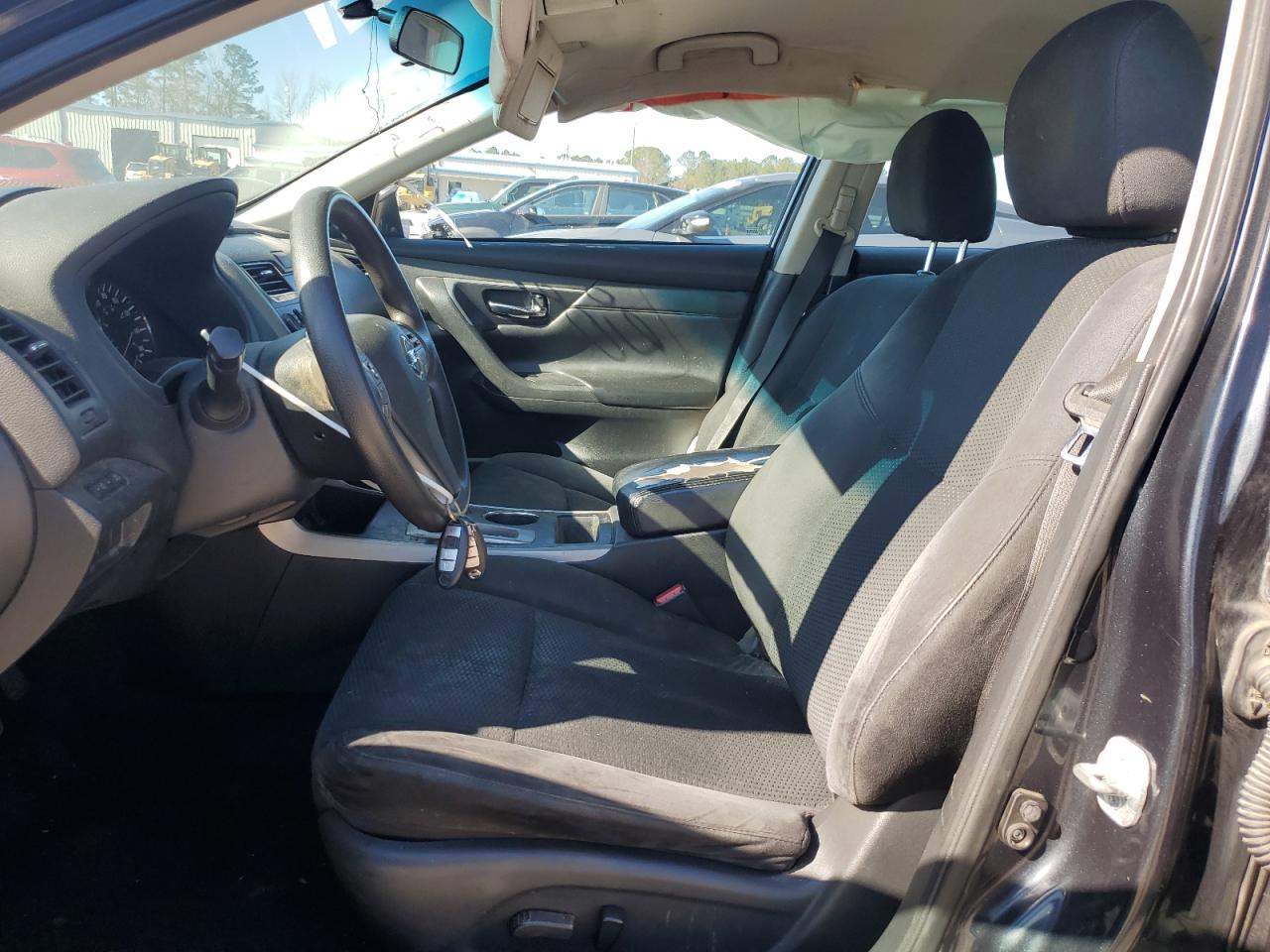 2015 Nissan Altima - Image 7