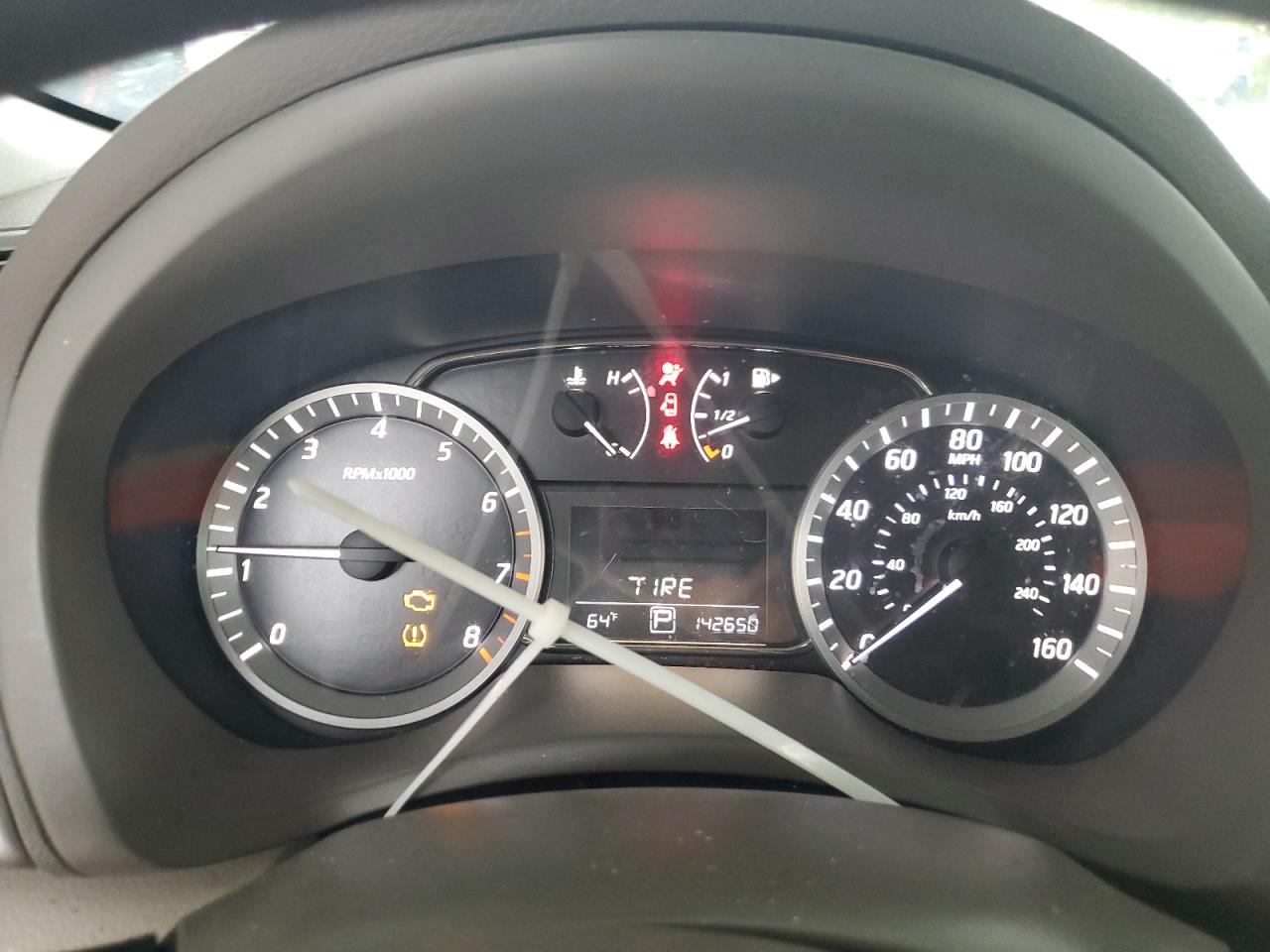 2013 Nissan Sentra - Image 9