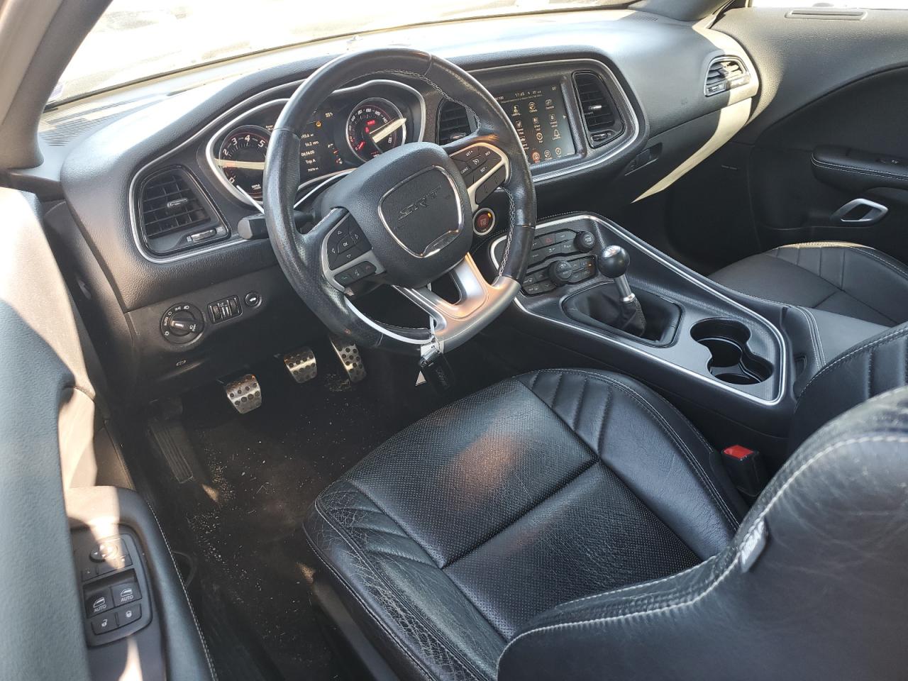 2016 Dodge Challenger - Image 8