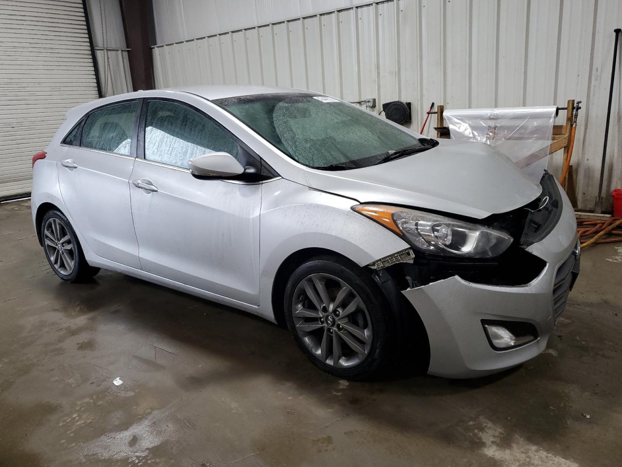 2016 Hyundai Elantra - Image 4