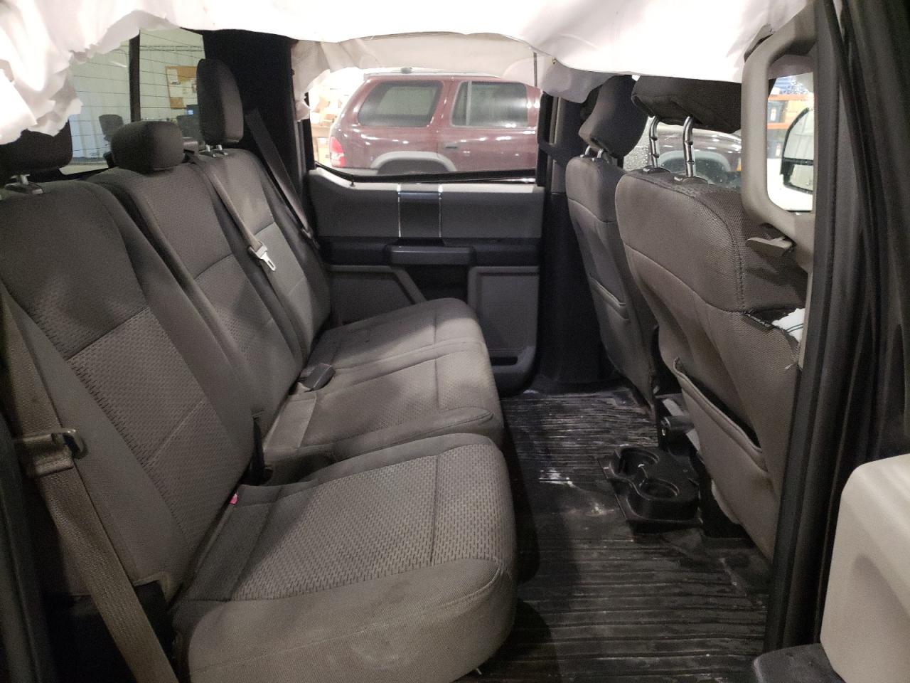 2016 Ford F-150 - Image 10