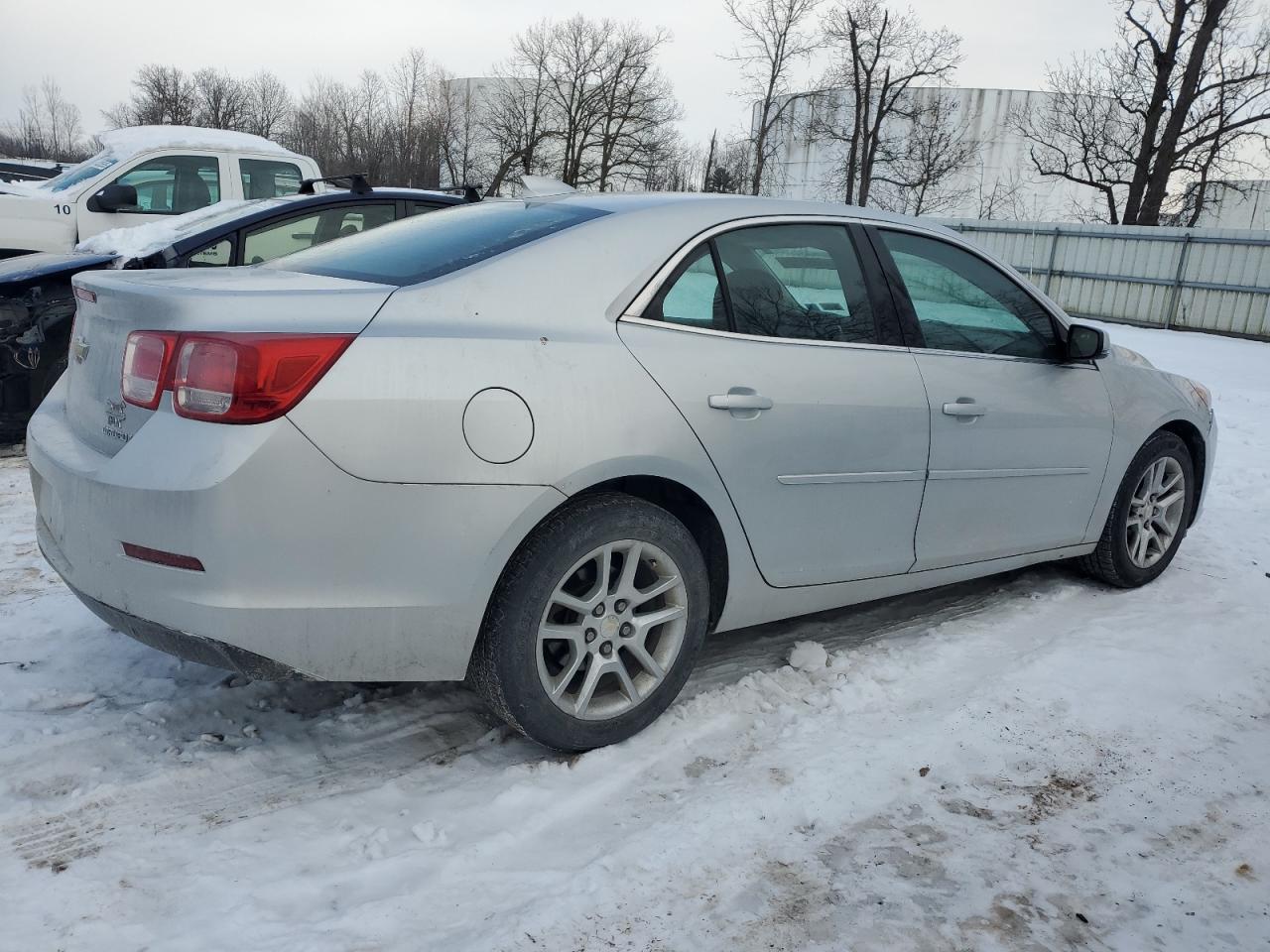2015 Chevrolet Malibu - Image 3