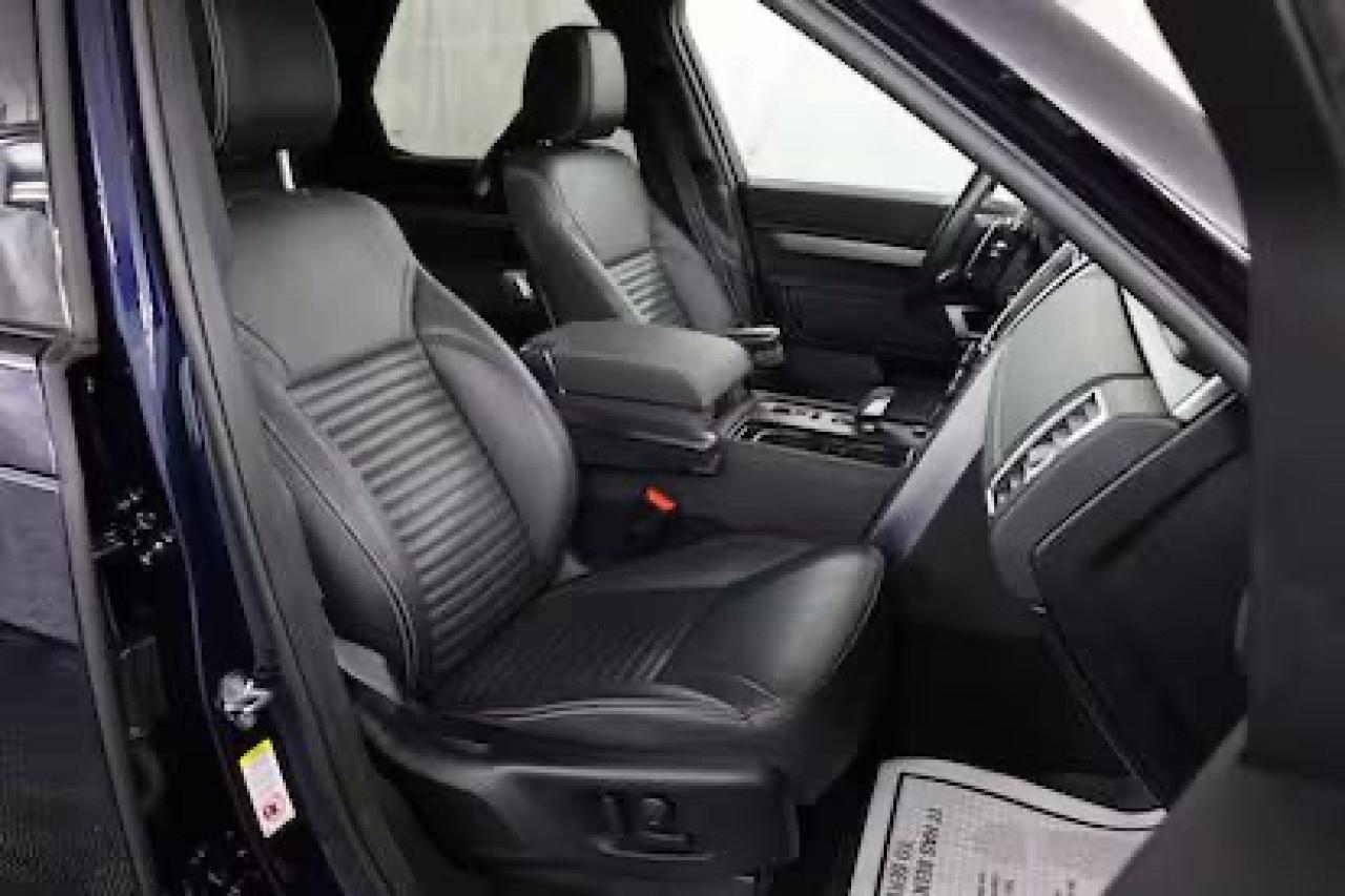 2022 Land Rover Discovery - Image 5