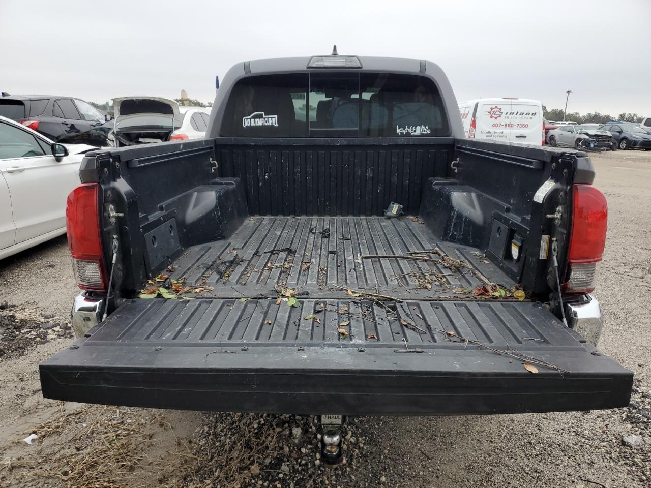 2018 Toyota Tacoma - Image 6