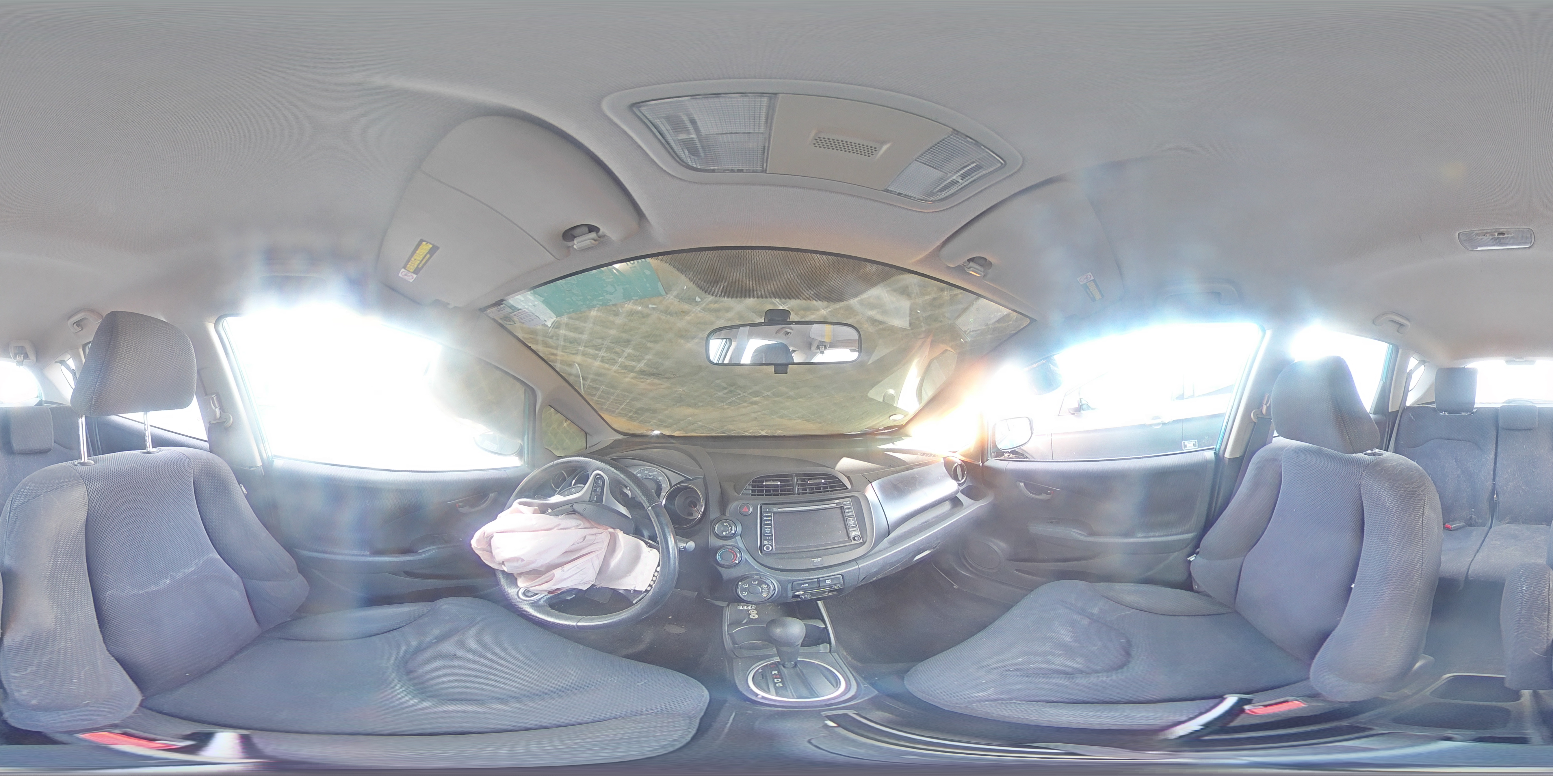 2013 Honda Fit - Image 13