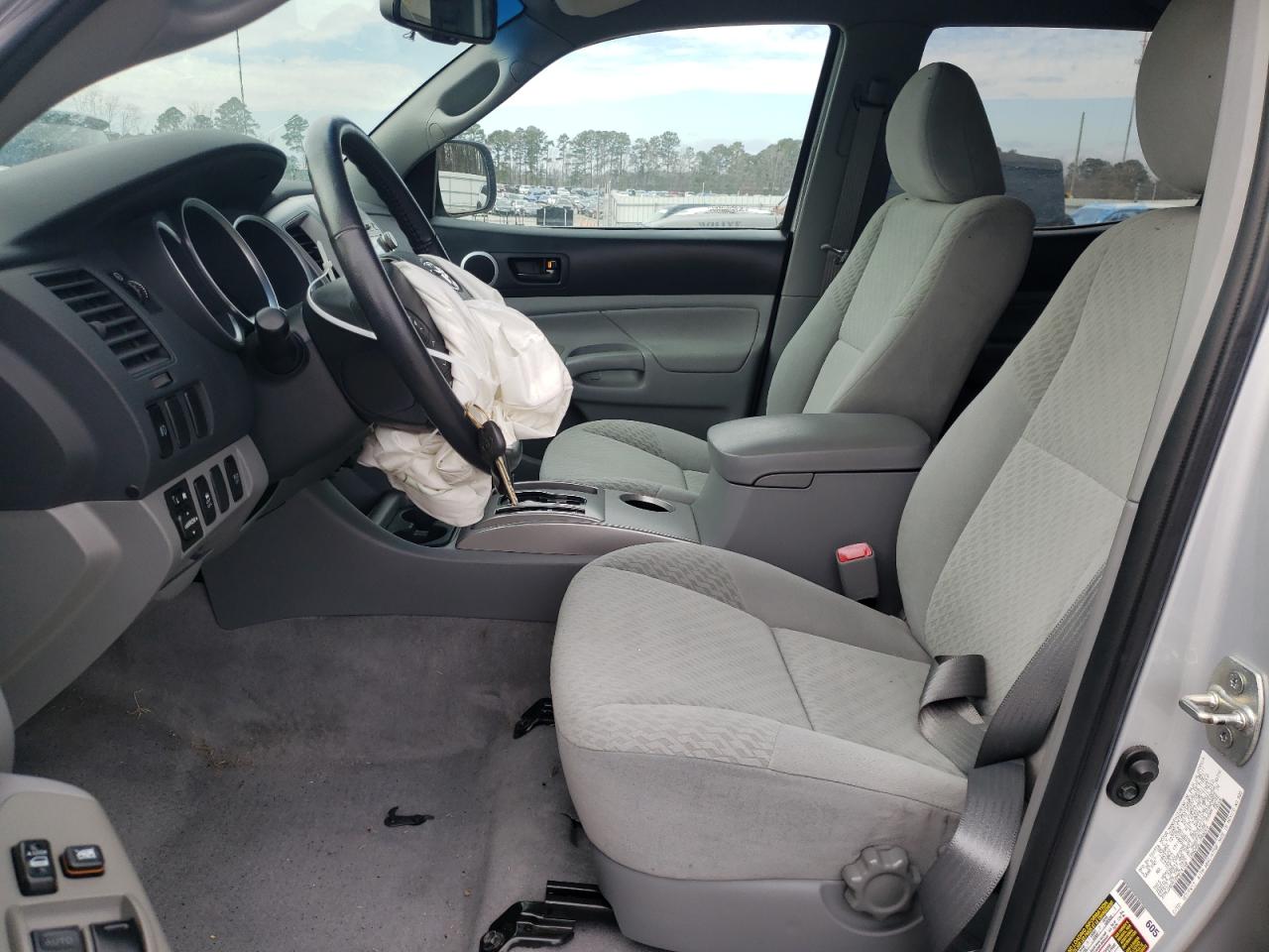 2011 Toyota Tacoma - Image 7