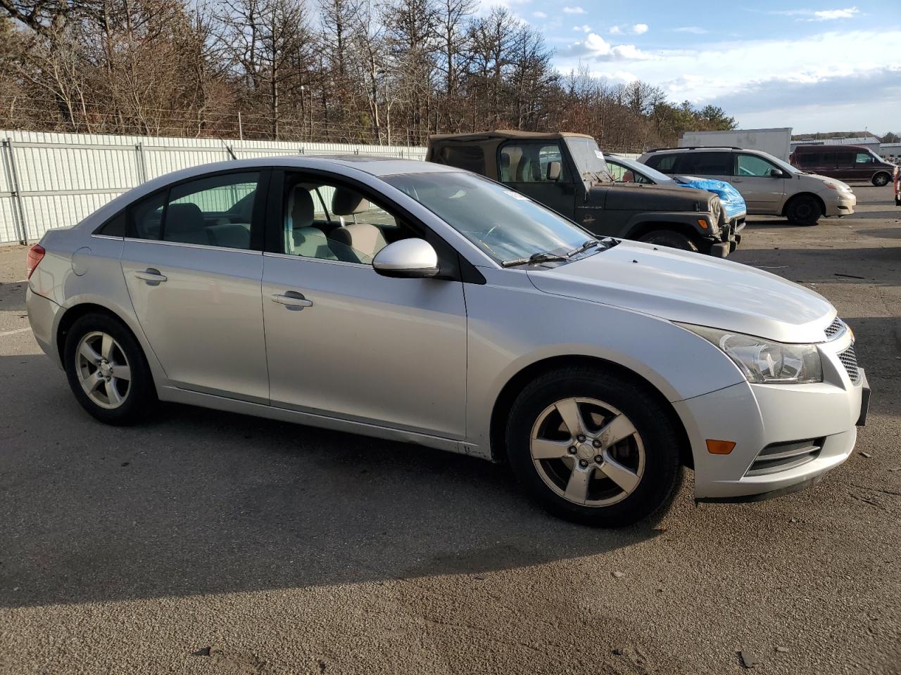 2014 Chevrolet Cruze - Image 4