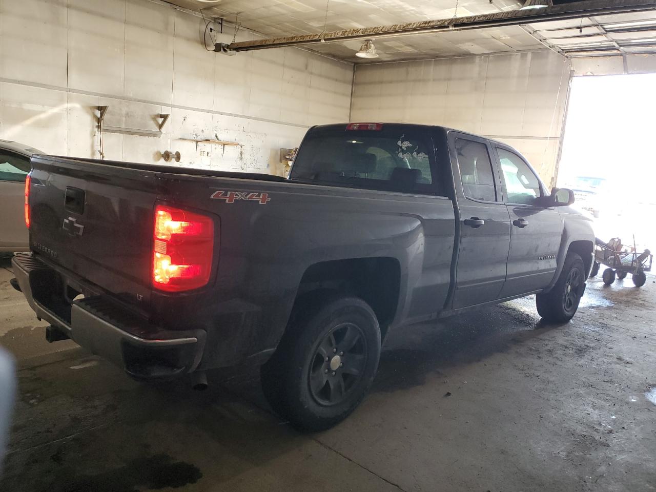 2016 Chevrolet Silverado - Image 3