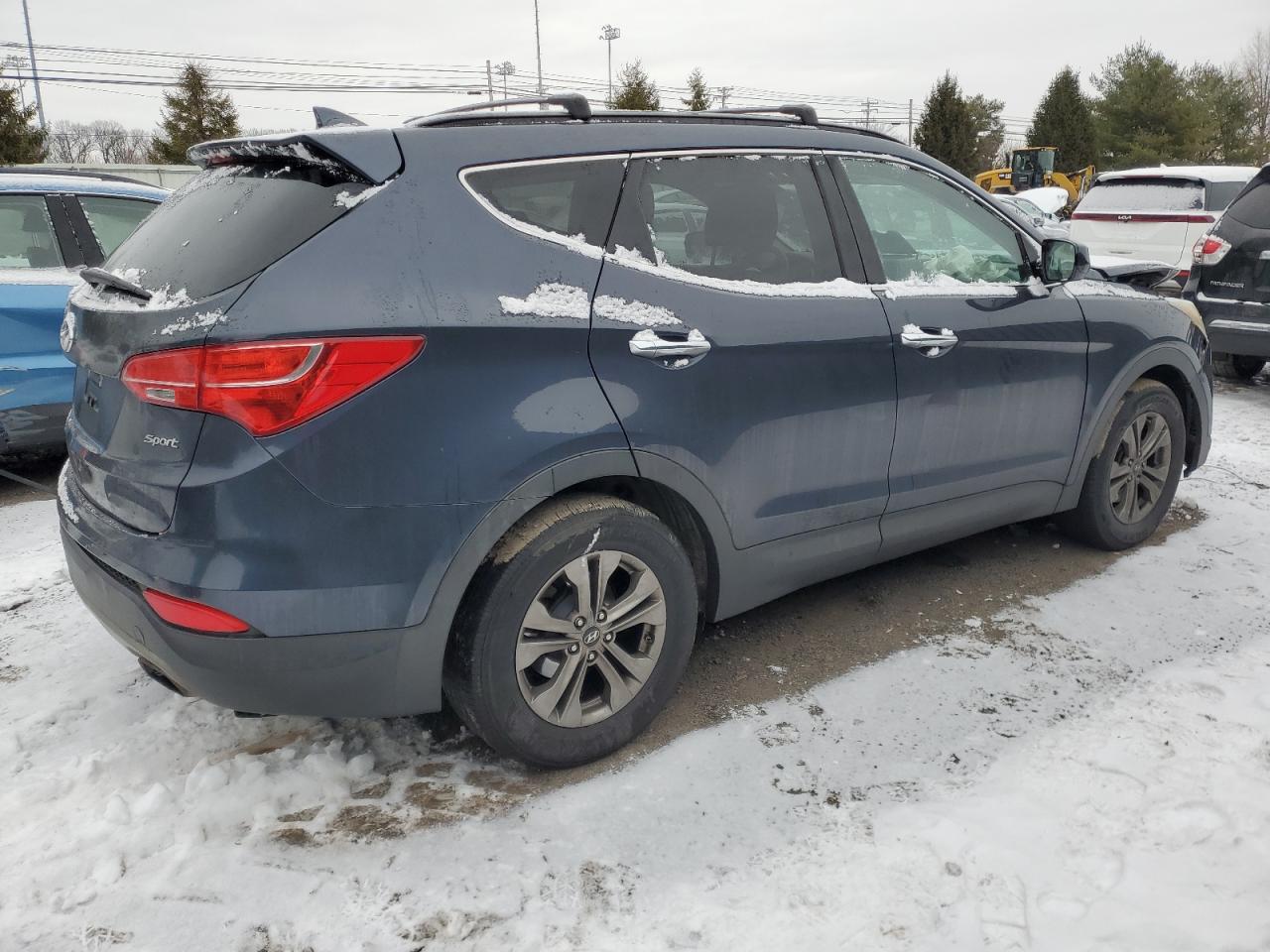 2013 Hyundai Santa Fe - Image 3