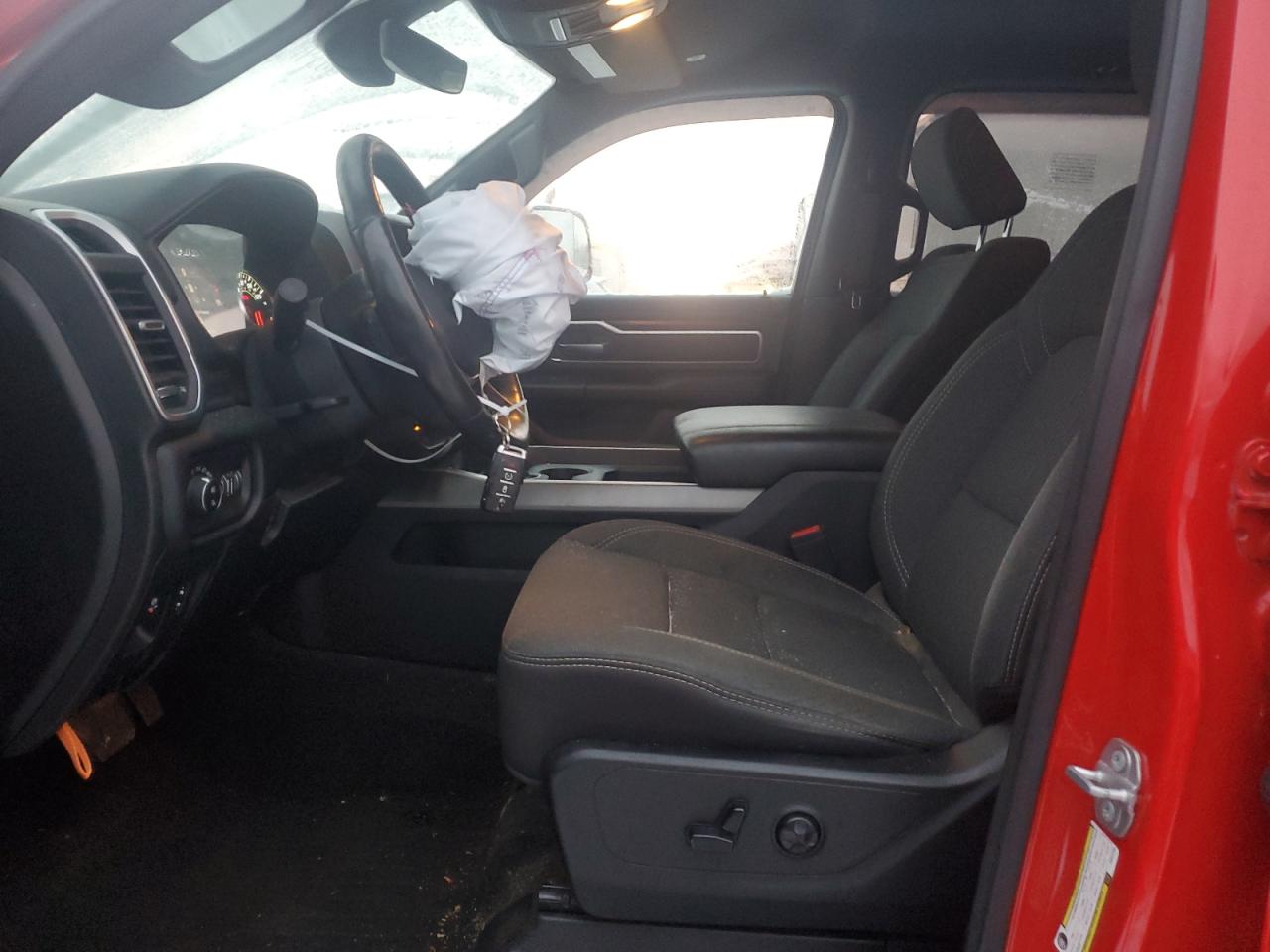 2019 RAM 1500 - Image 7