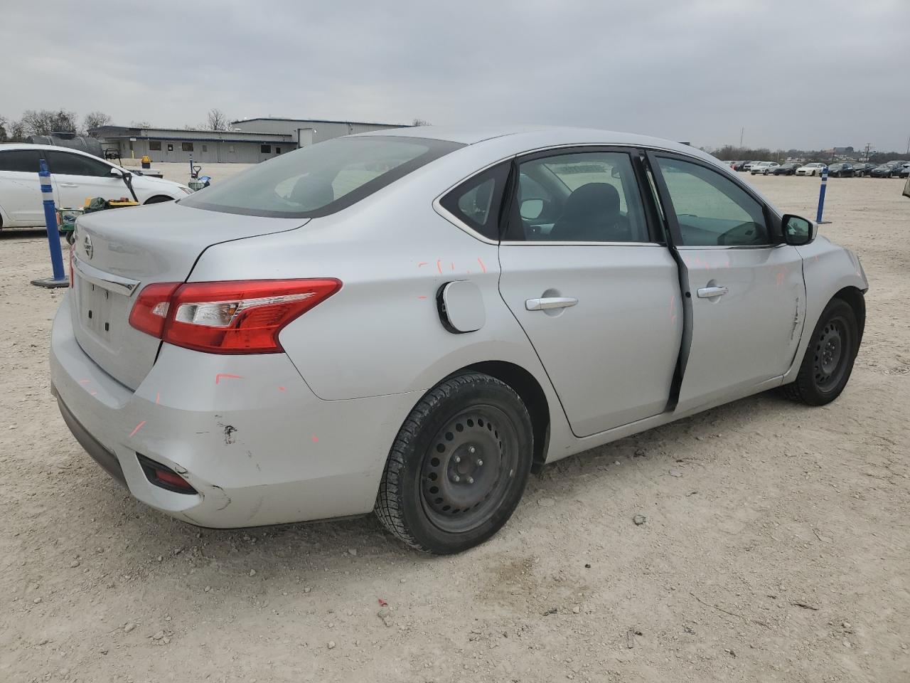 2019 Nissan Sentra - Image 3