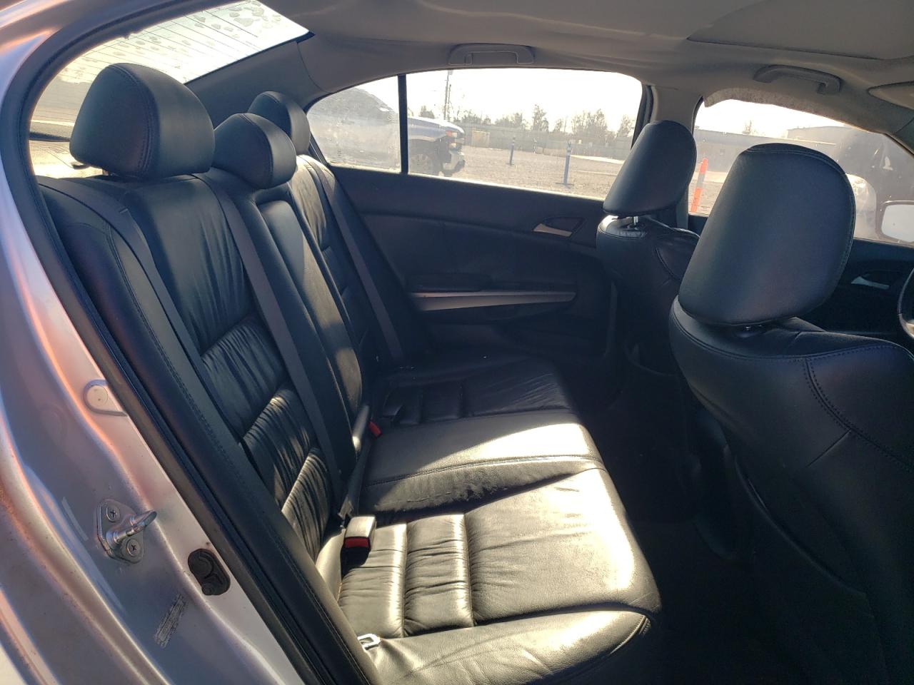 2009 Honda Accord - Image 10