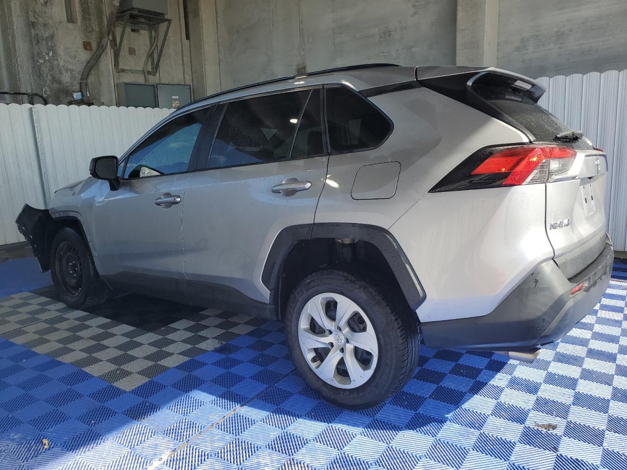 2020 Toyota RAV 4 - Image 2