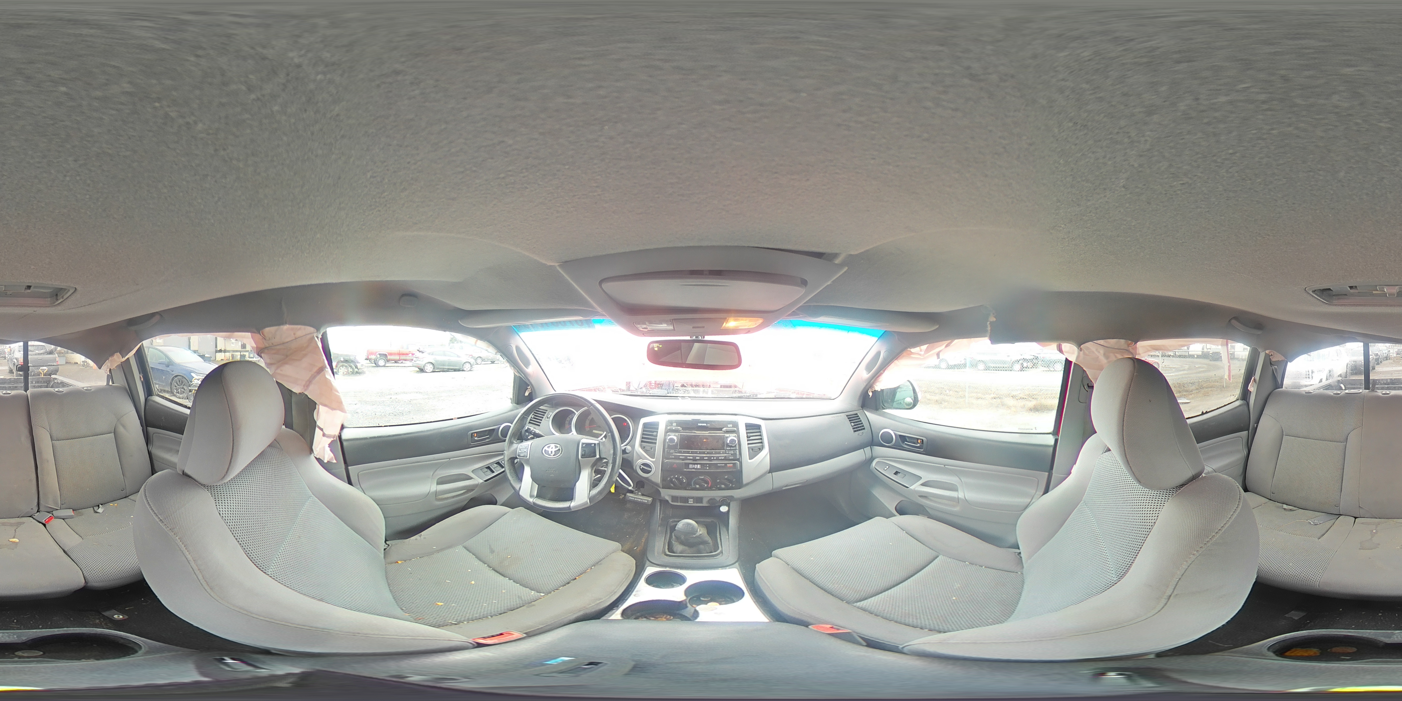 2012 Toyota Tacoma - Image 13