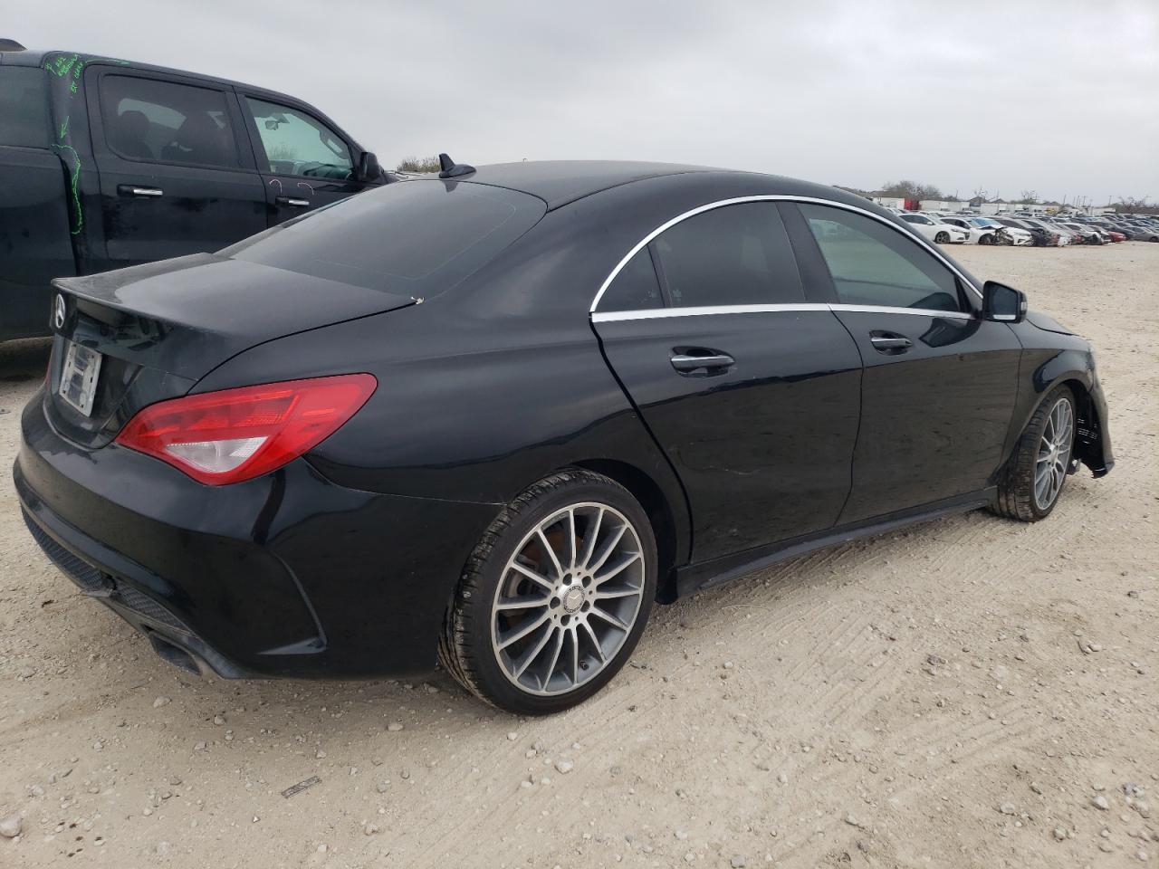 VIN WDDSJ4EB4GN320688 2016 MERCEDES-BENZ CLA-CLASS no.3