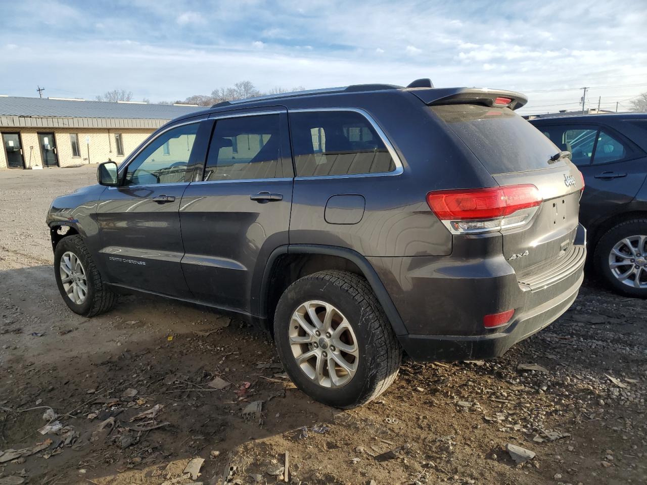 2014 Jeep Grand Cherokee - Image 2