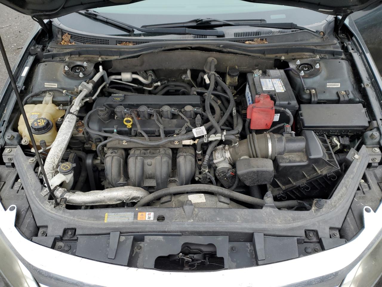 2010 Ford Fusion - Image 11
