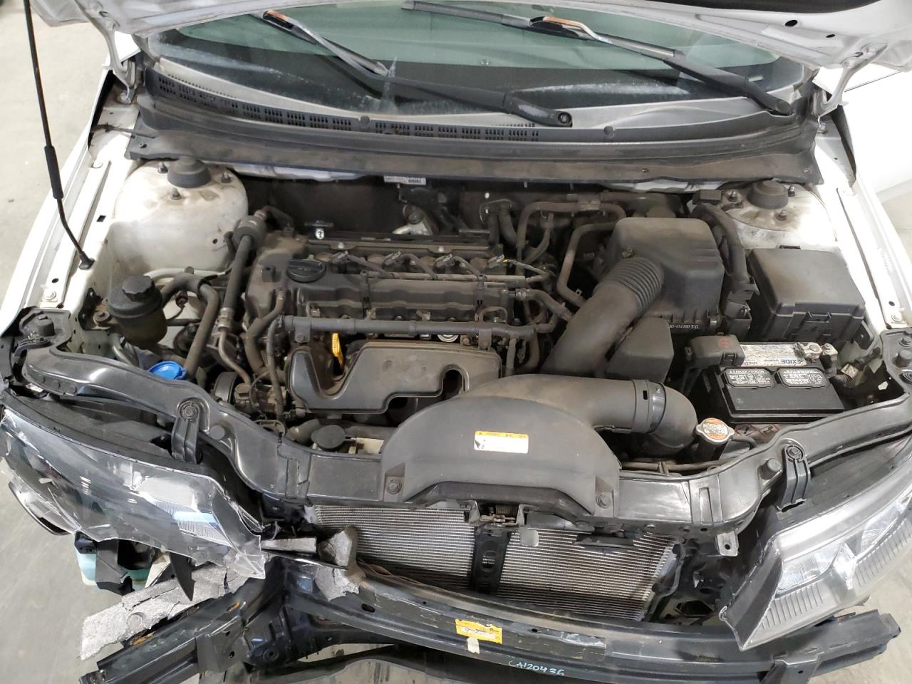 2010 Kia Forte - Image 13