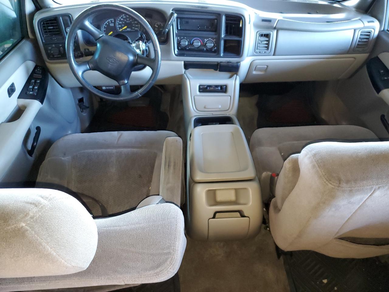 2000 Chevrolet Tahoe - Image 8
