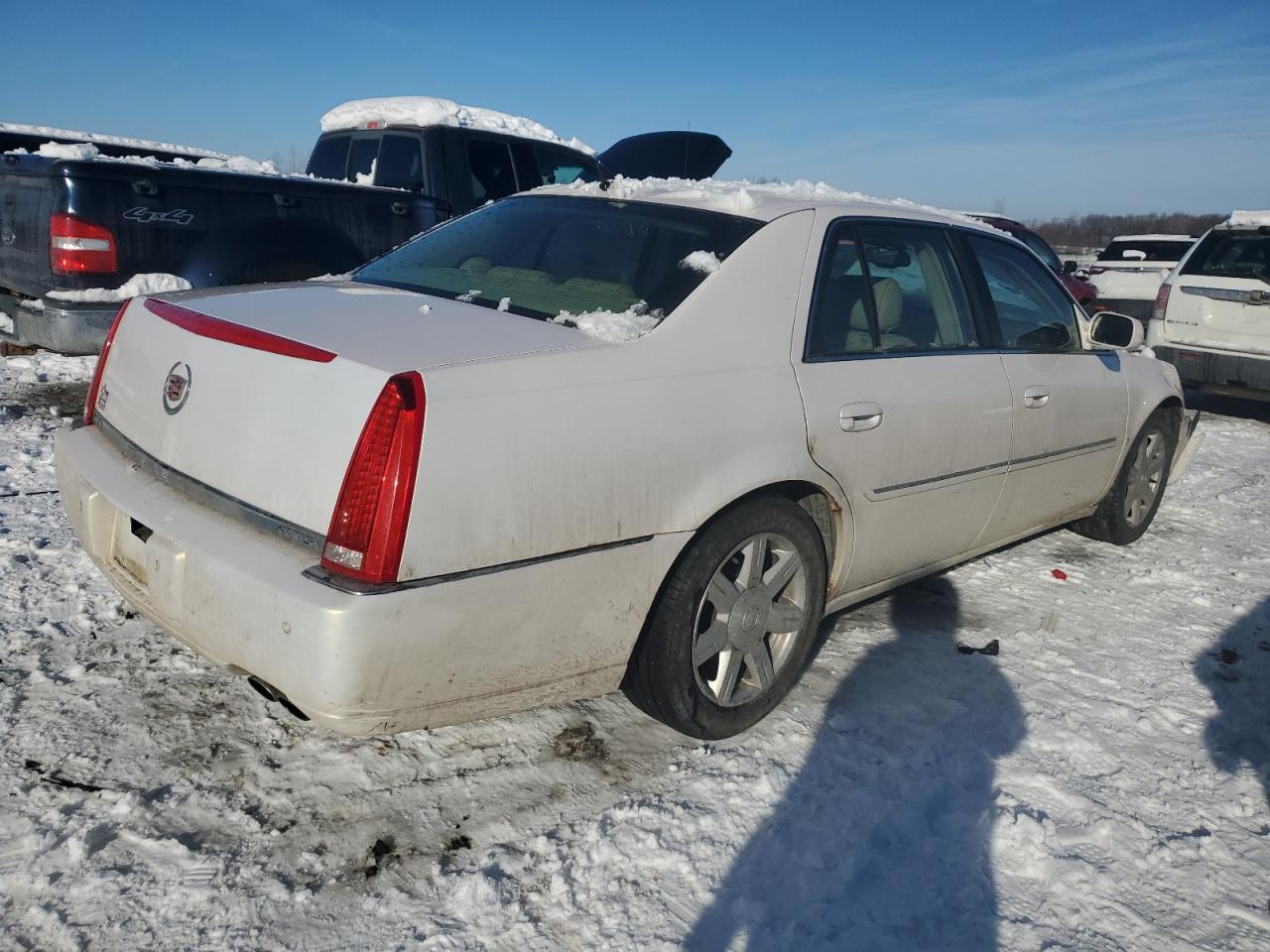 2007 Cadillac DTS - Image 3