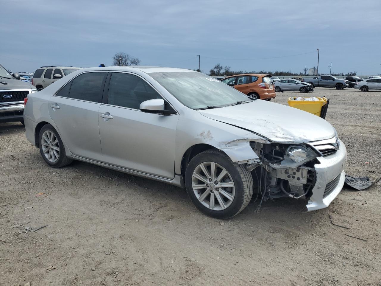 2012 Toyota Camry - Image 4