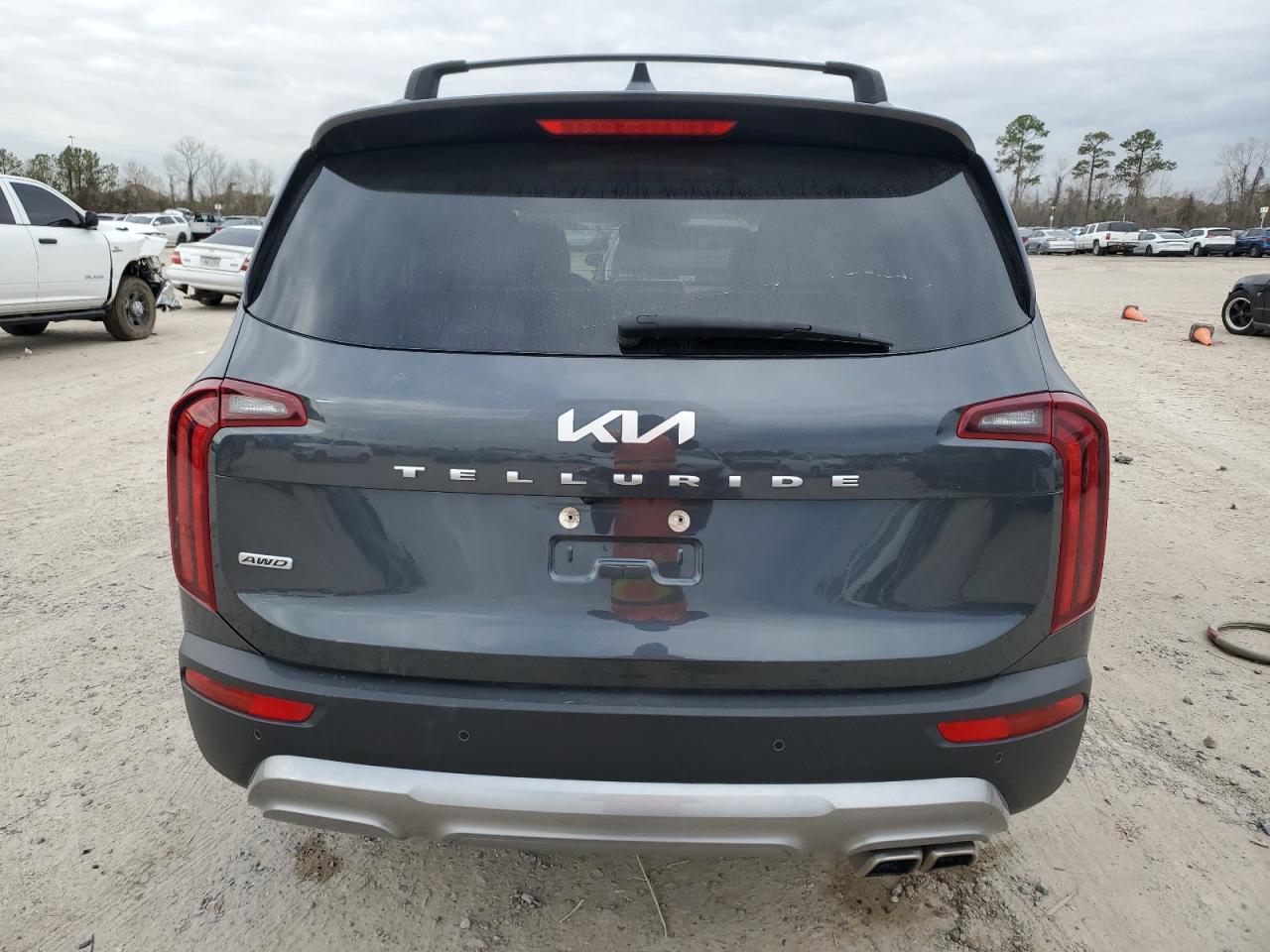 2022 Kia Telluride S VIN: 5XYP6DHC9NG272745 Lot: 42590255