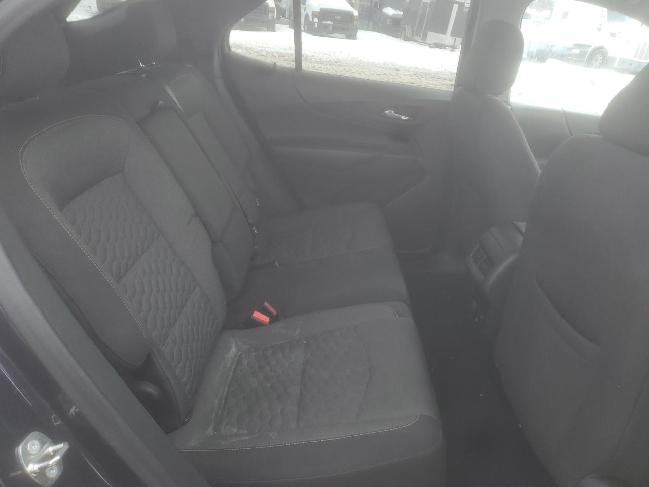 2018 Chevrolet Equinox - Image 11