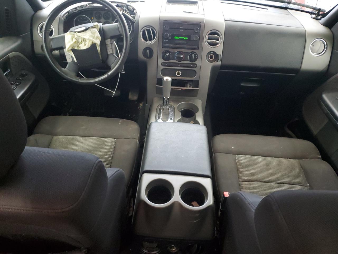 2005 Ford F-150 - Image 8