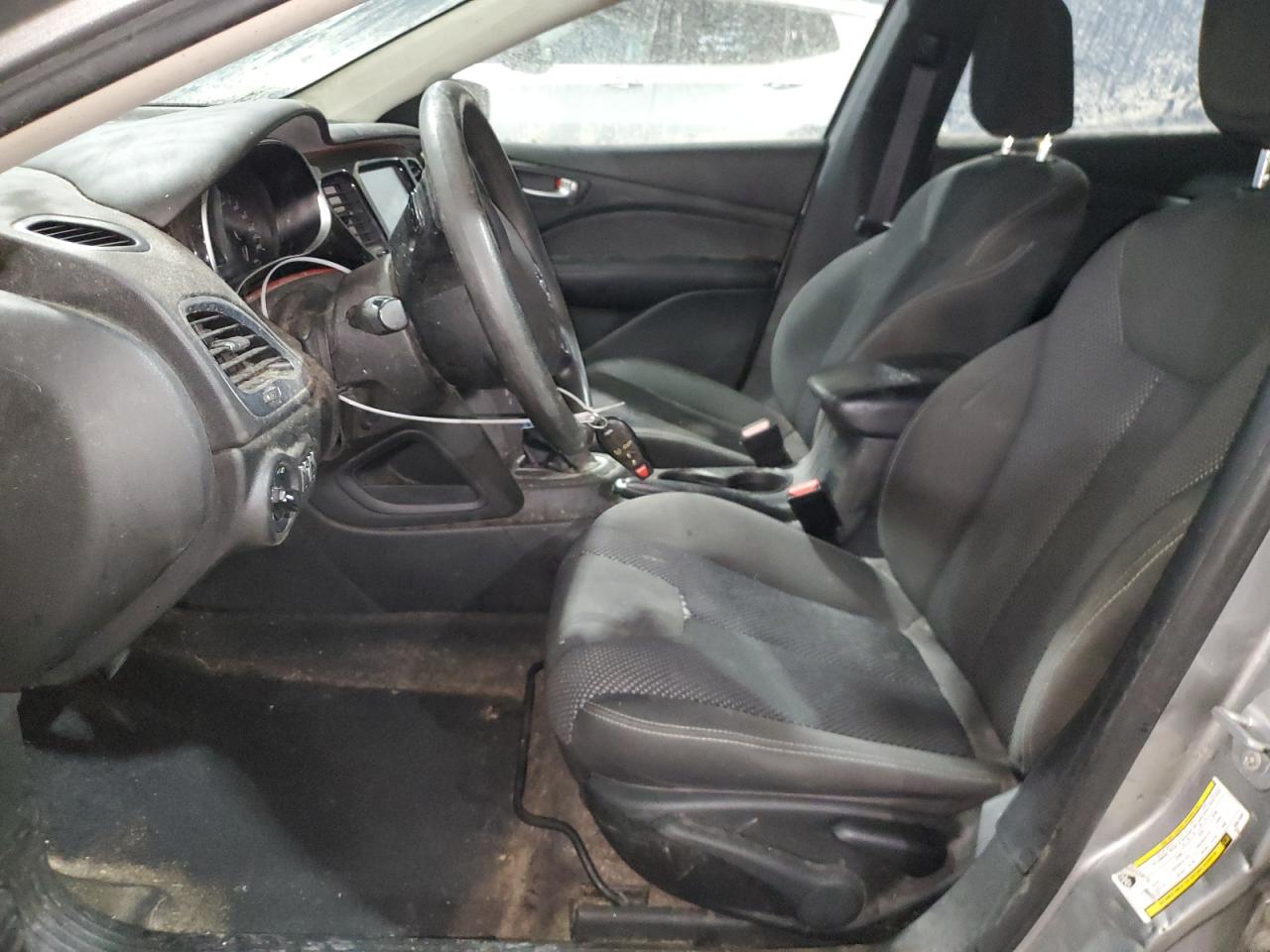 2016 Dodge Dart - Image 7