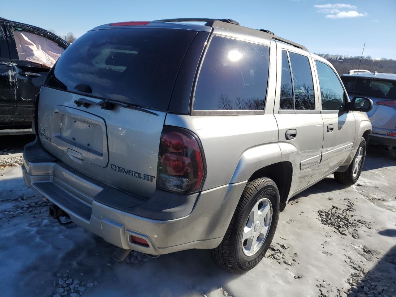 2002 Chevrolet TrailBlazer - Image 3