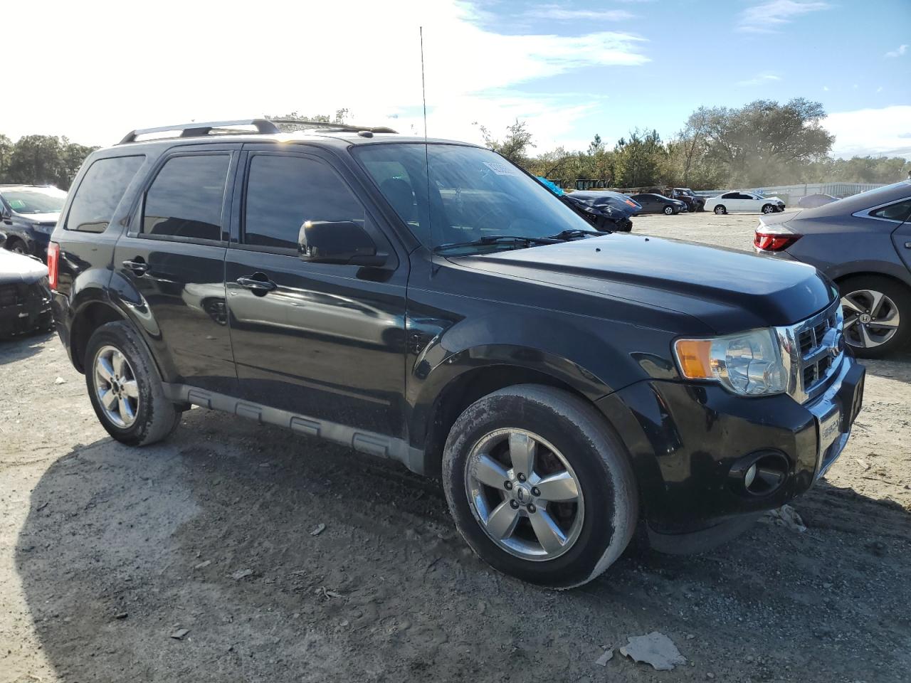2011 Ford Escape - Image 4