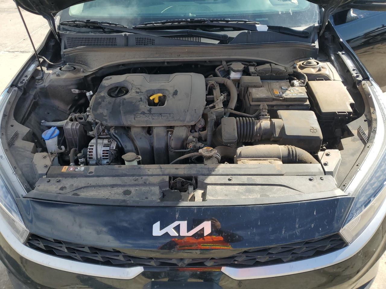 2023 Kia Forte - Image 11