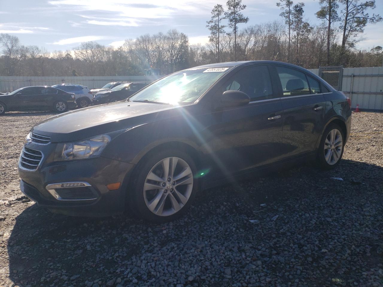 2015 Chevrolet Cruze - Image 1