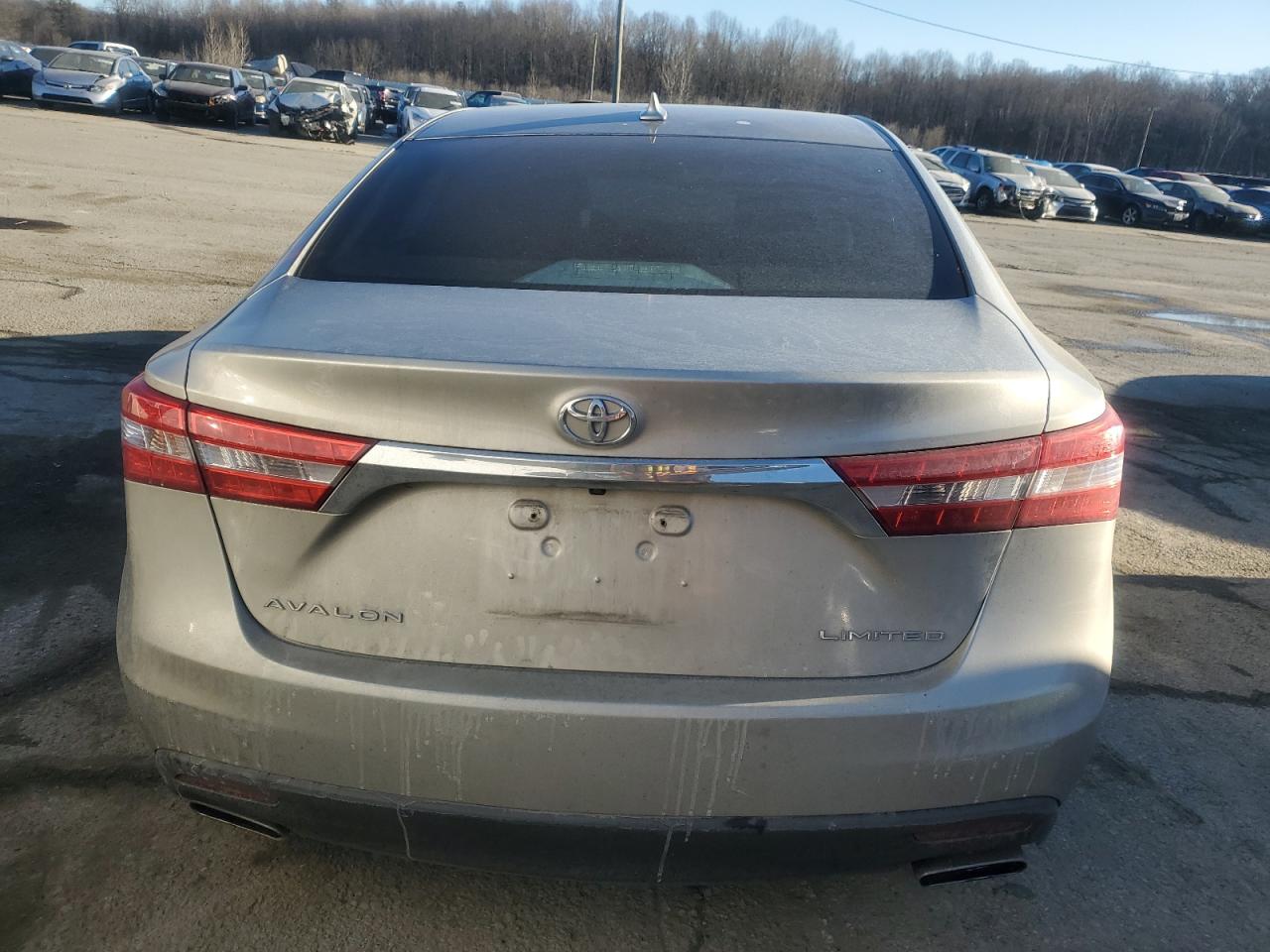 2013 Toyota Avalon - Image 6