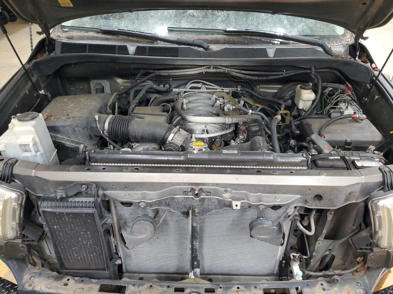 2010 Toyota Tundra - Image 11