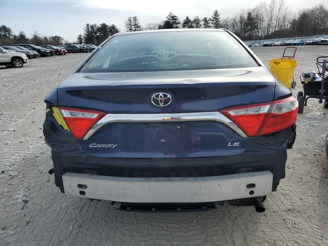 2016 Toyota Camry - Image 6