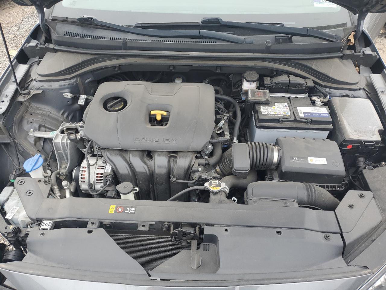 2019 Hyundai Elantra - Image 11