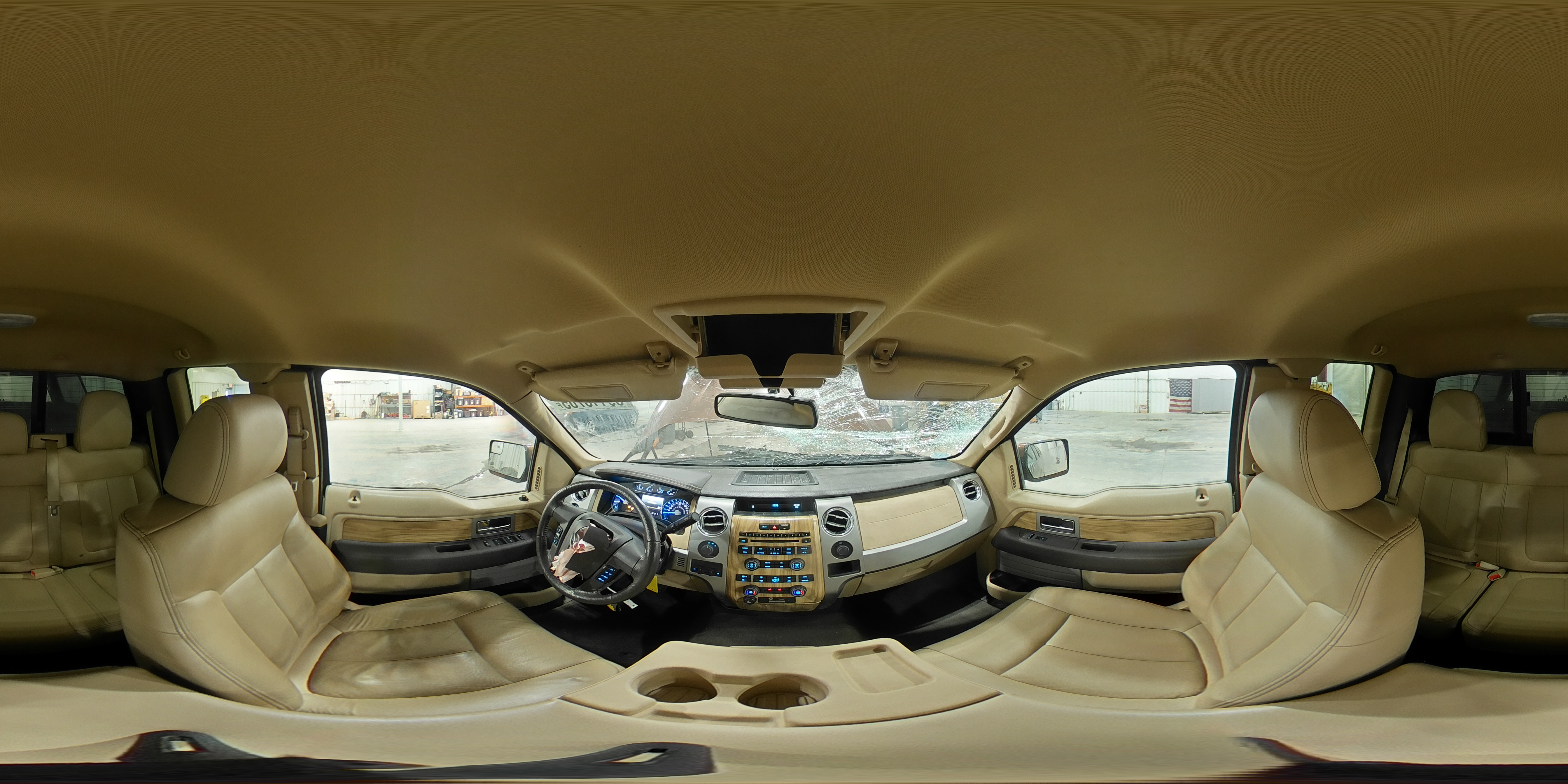 2011 Ford F-150 - Image 13