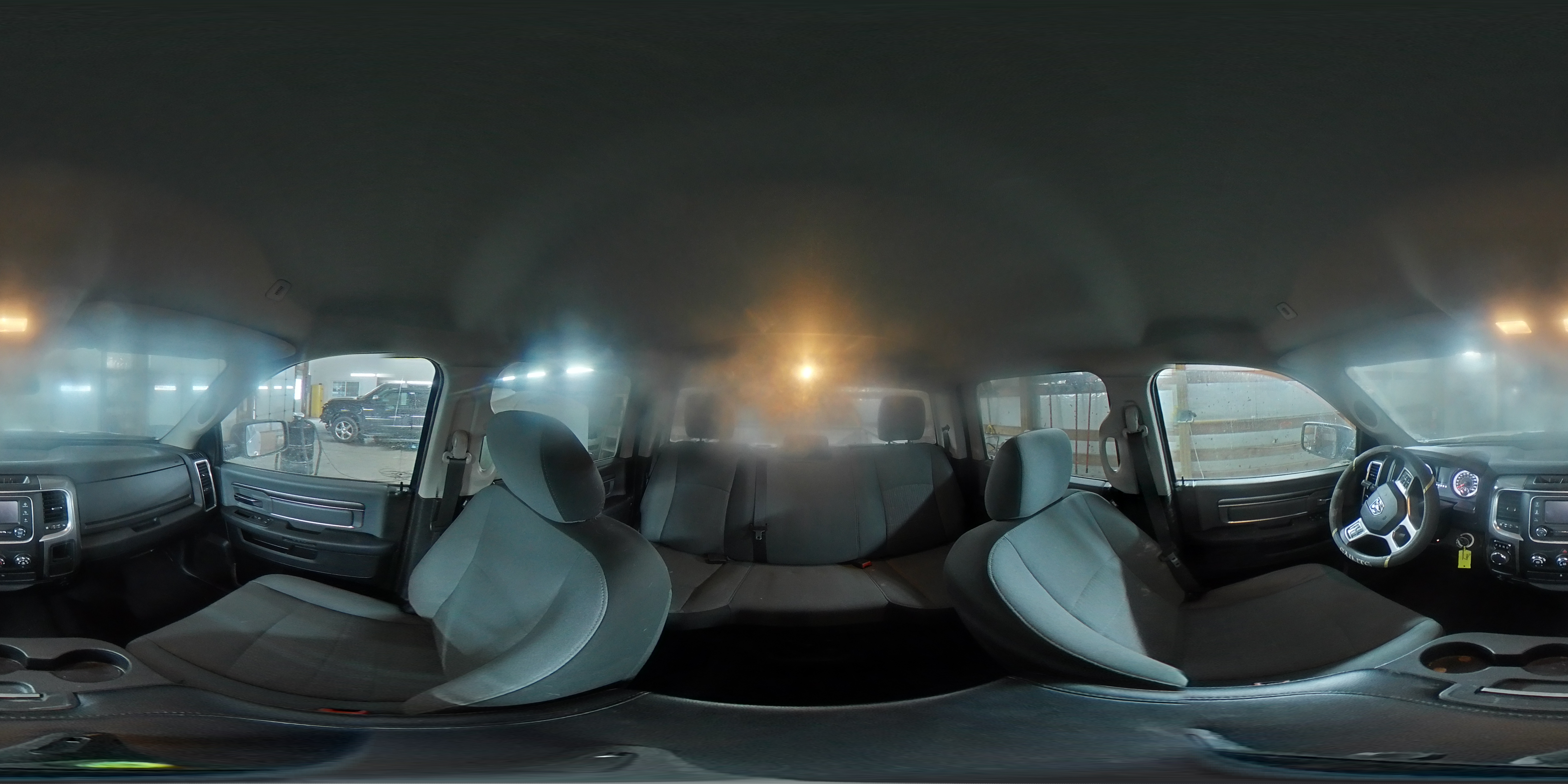 2021 RAM 1500 - Image 14