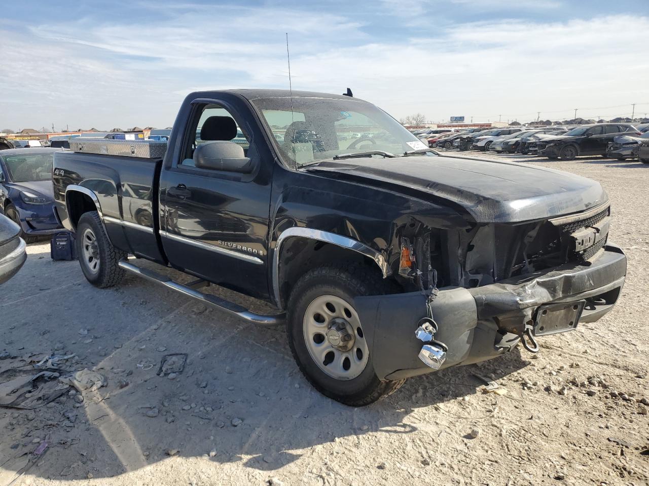 2007 Chevrolet Silverado - Image 4