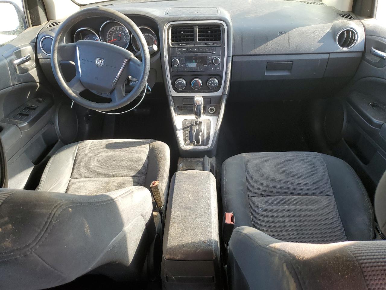 2010 Dodge Caliber - Image 8