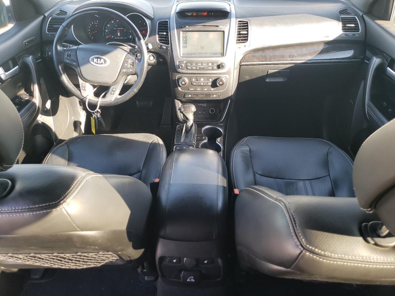2015 Kia Sorento - Image 8