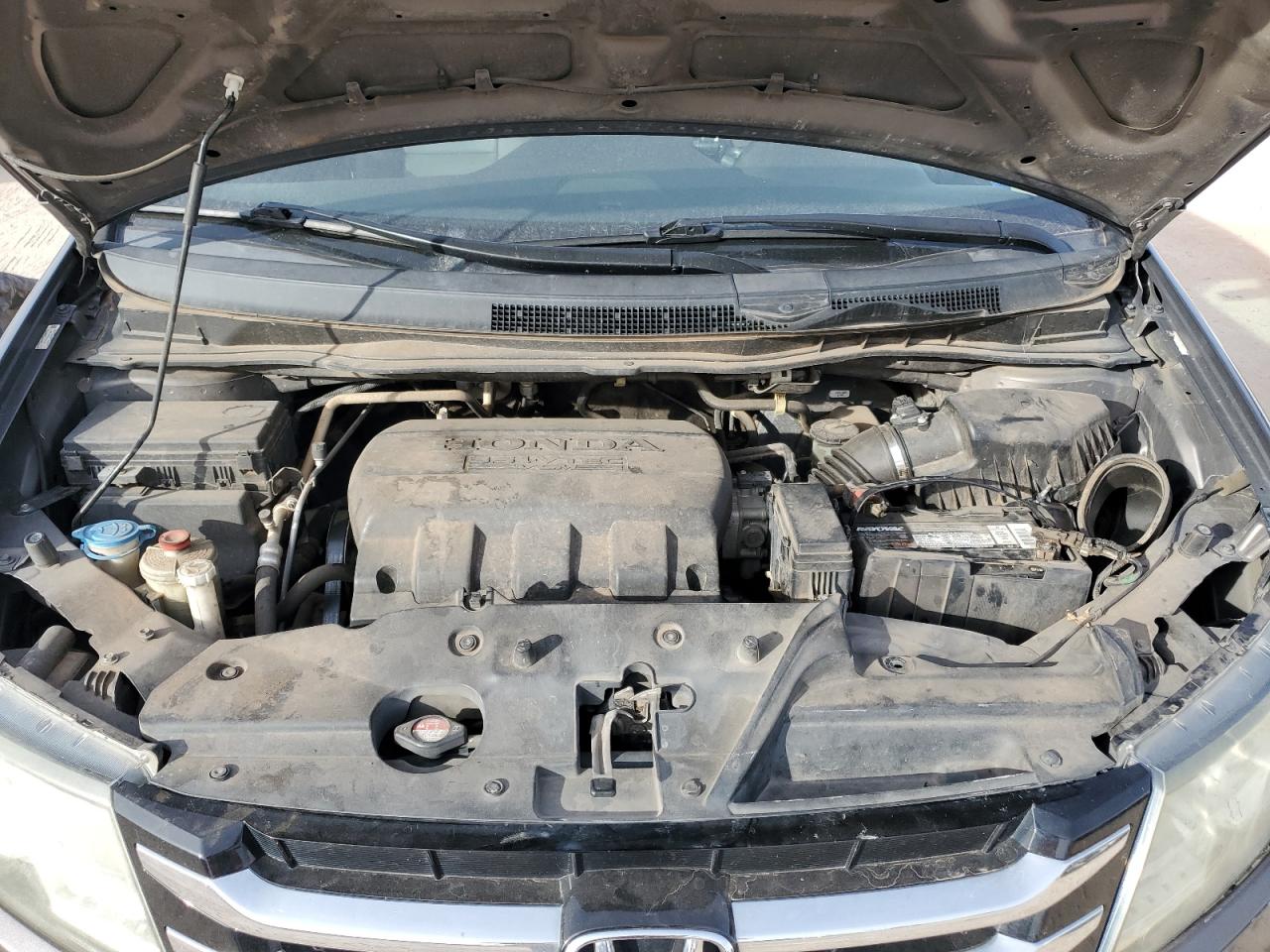 2014 Honda Odyssey - Image 12