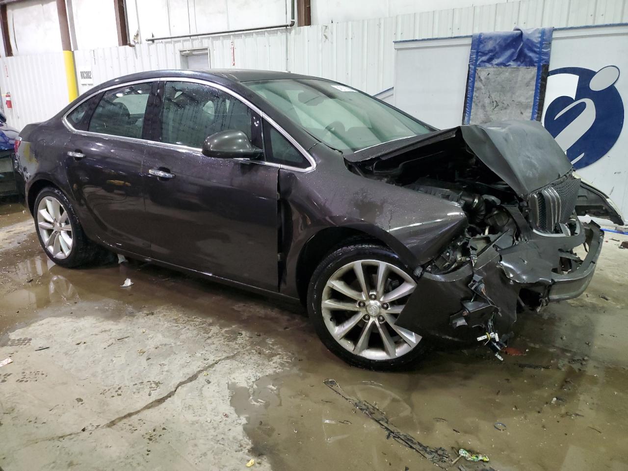 2014 Buick Verano - Image 4
